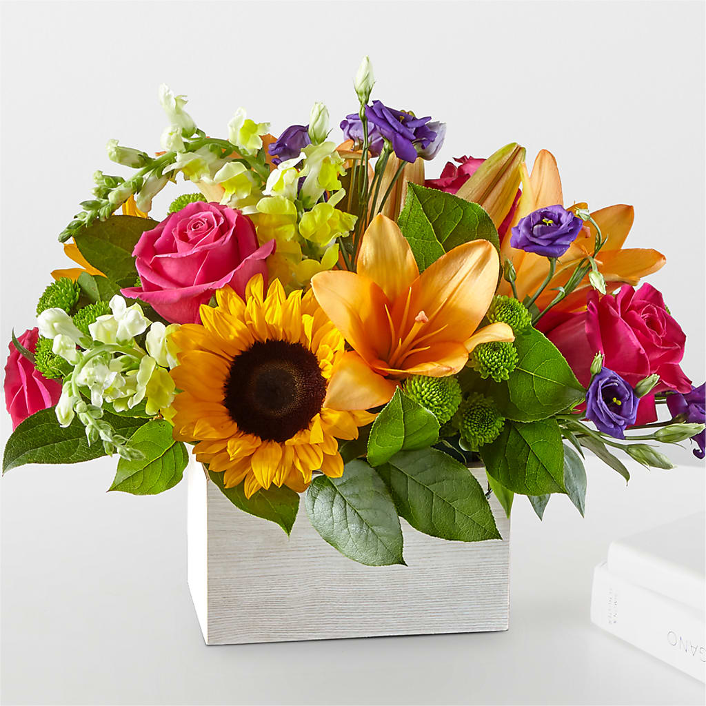 Best Day Box Bouquet – Serenity Floral, Lake Geneva WI