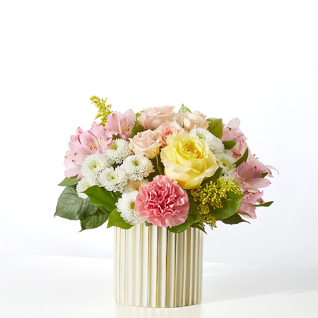 Watercolors Bouquet – Serenity Floral, Lake Geneva WI