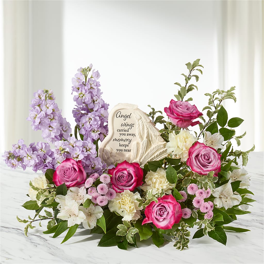 In My Heart Arrangement – Serenity Floral, Lake Geneva WI