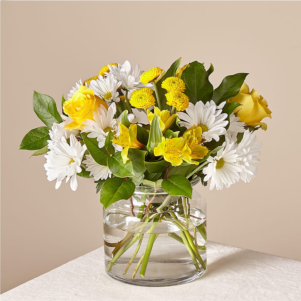 Sunny Sentiments Bouquet – Serenity Floral, Lake Geneva WI