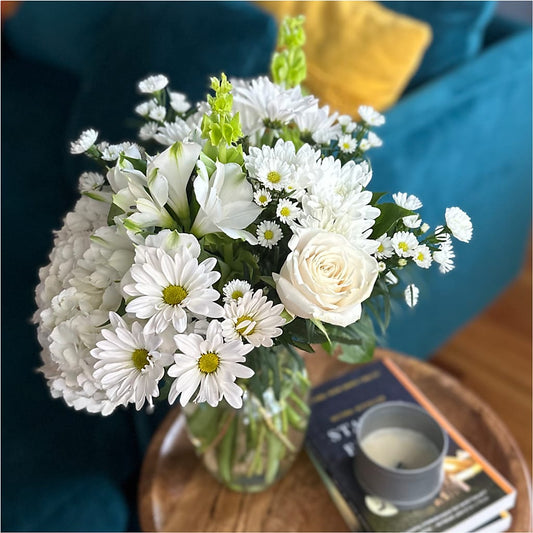 Classic Ivory – A Florist Original – Serenity Floral, Lake Geneva WI