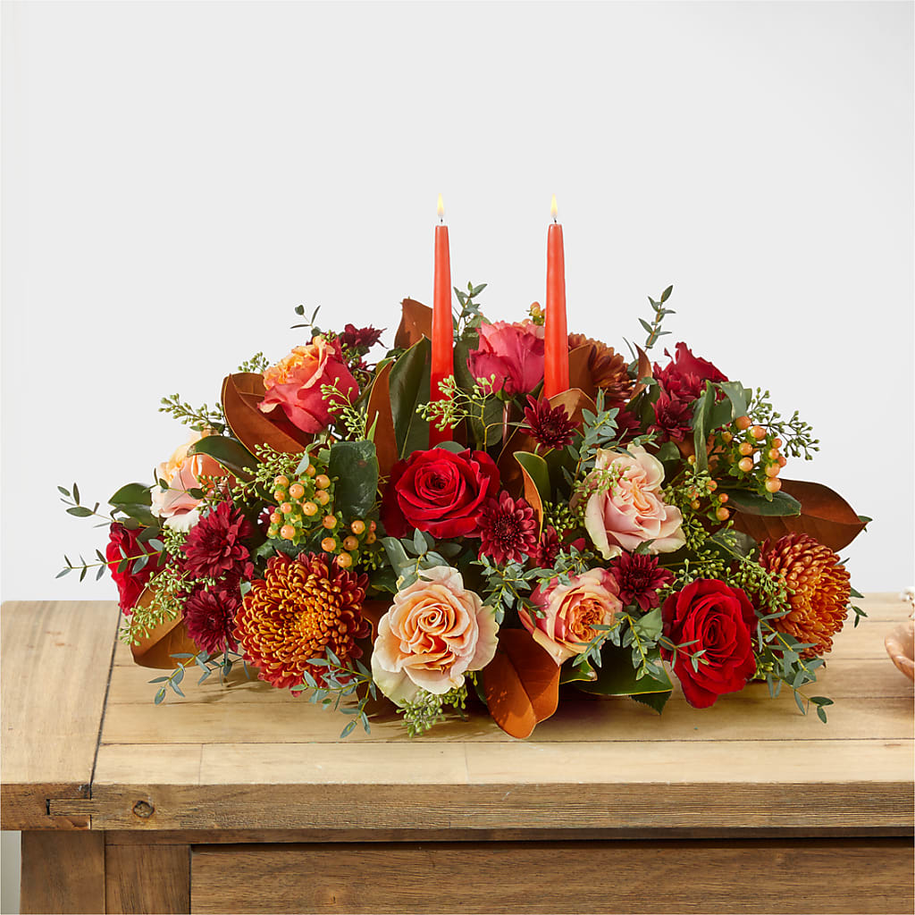 Gather Near Centerpiece – Serenity Floral, Lake Geneva WI