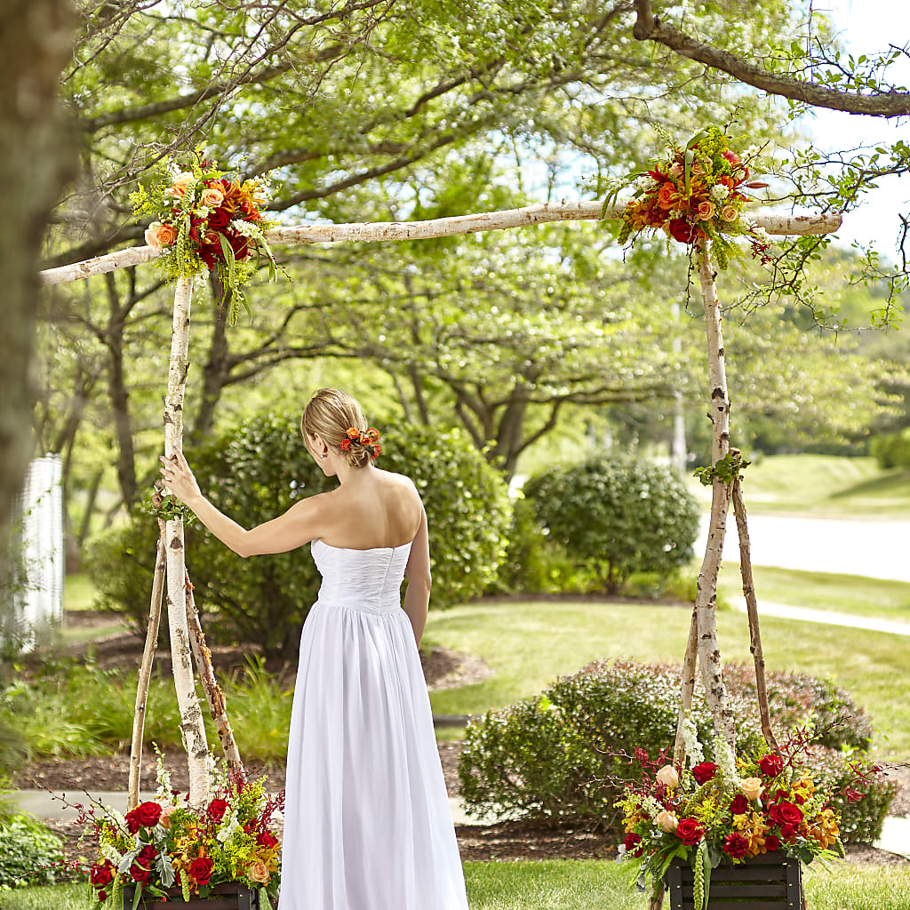 Arbor of Love Archway – Serenity Floral, Lake Geneva WI
