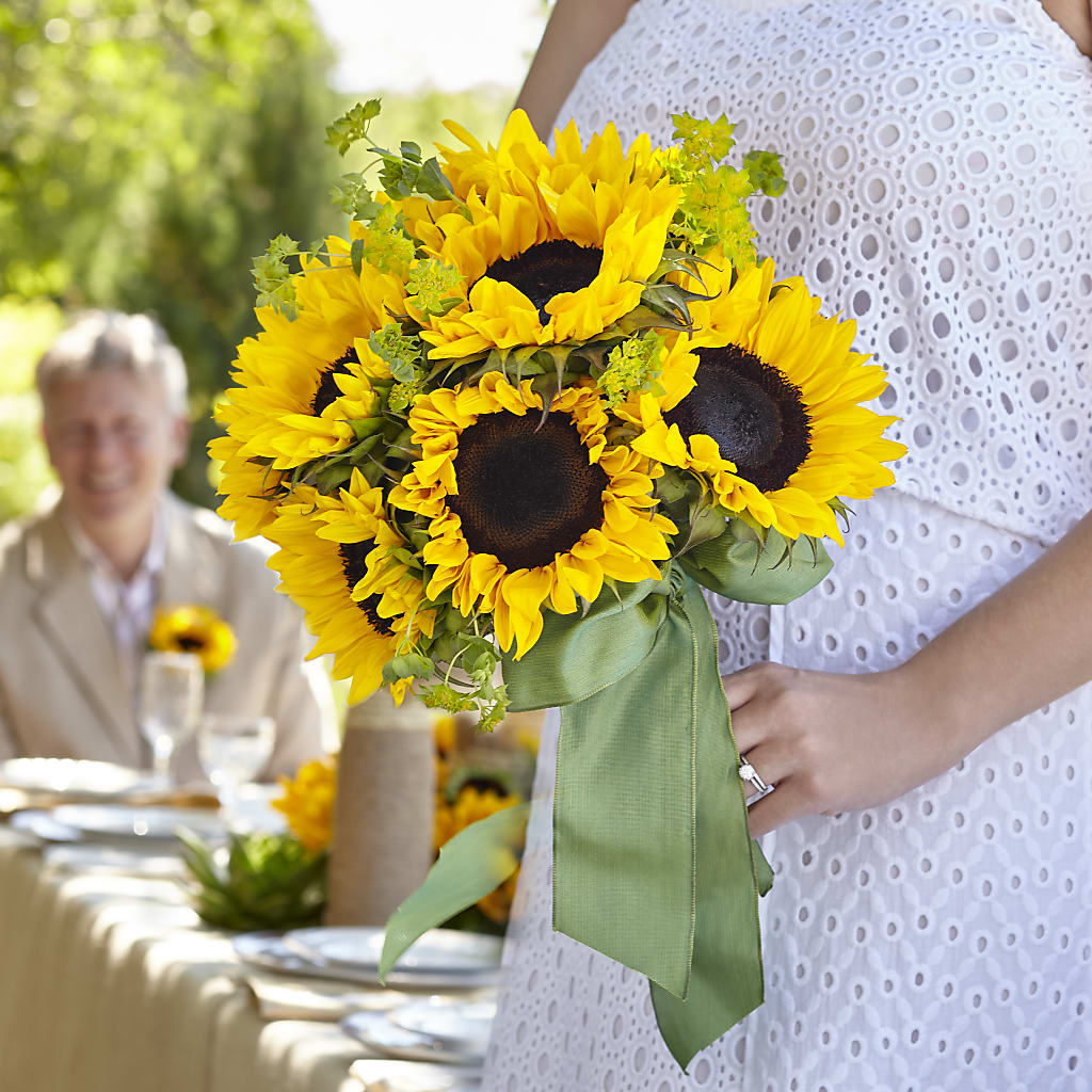 Free Spirit Bouquet – Serenity Floral, Lake Geneva WI