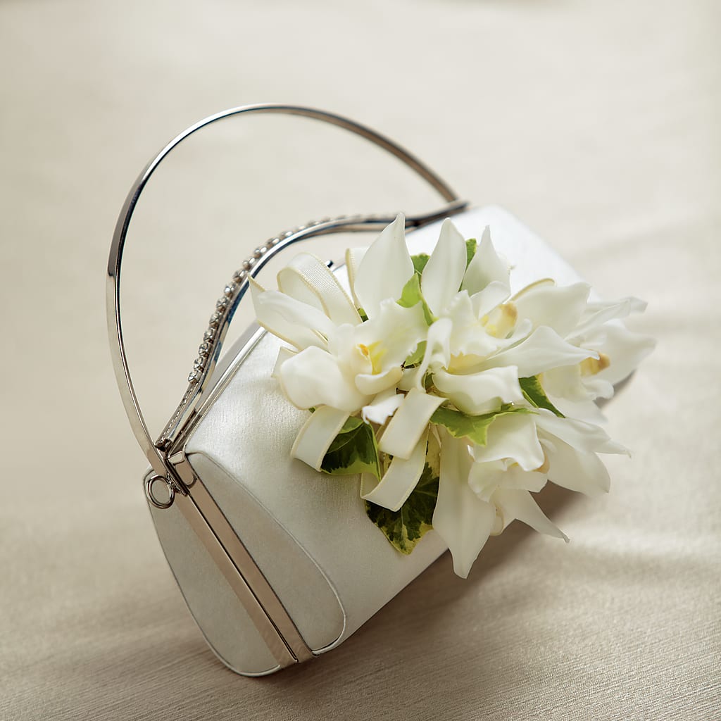 White Purse Decor – Serenity Floral, Lake Geneva WI