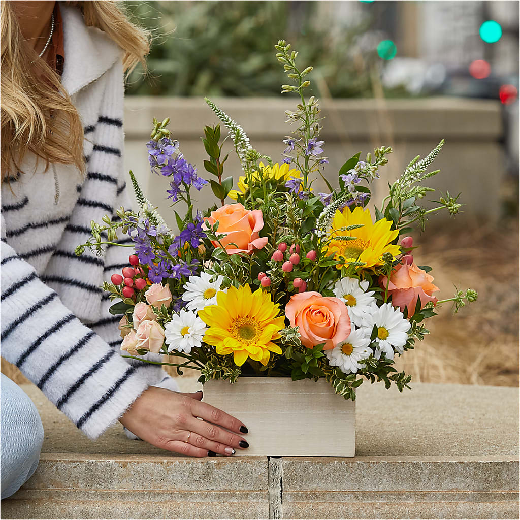 The Good Life Bouquet –  Serenity Floral, Lake Geneva WI