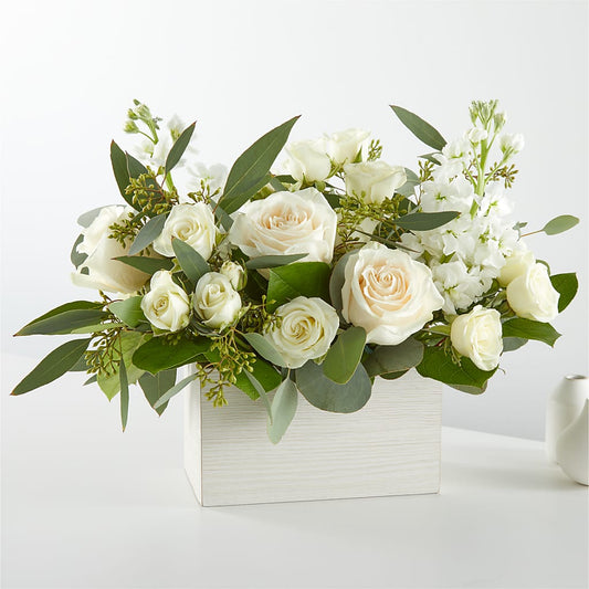 Fresh Linen Box Bouquet –  Serenity Floral, Lake Geneva WI