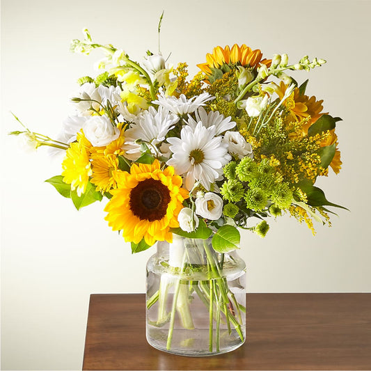 Hello Sunshine Bouquet –  Serenity Floral, Lake Geneva WI