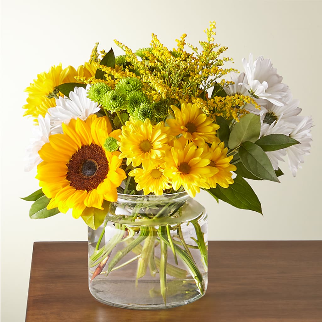 Hello Sunshine Bouquet –  Serenity Floral, Lake Geneva WI