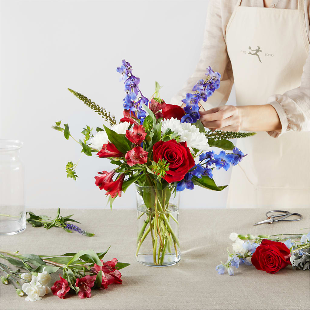 Star Spangled - A Florist Original –  Serenity Floral, Lake Geneva WI