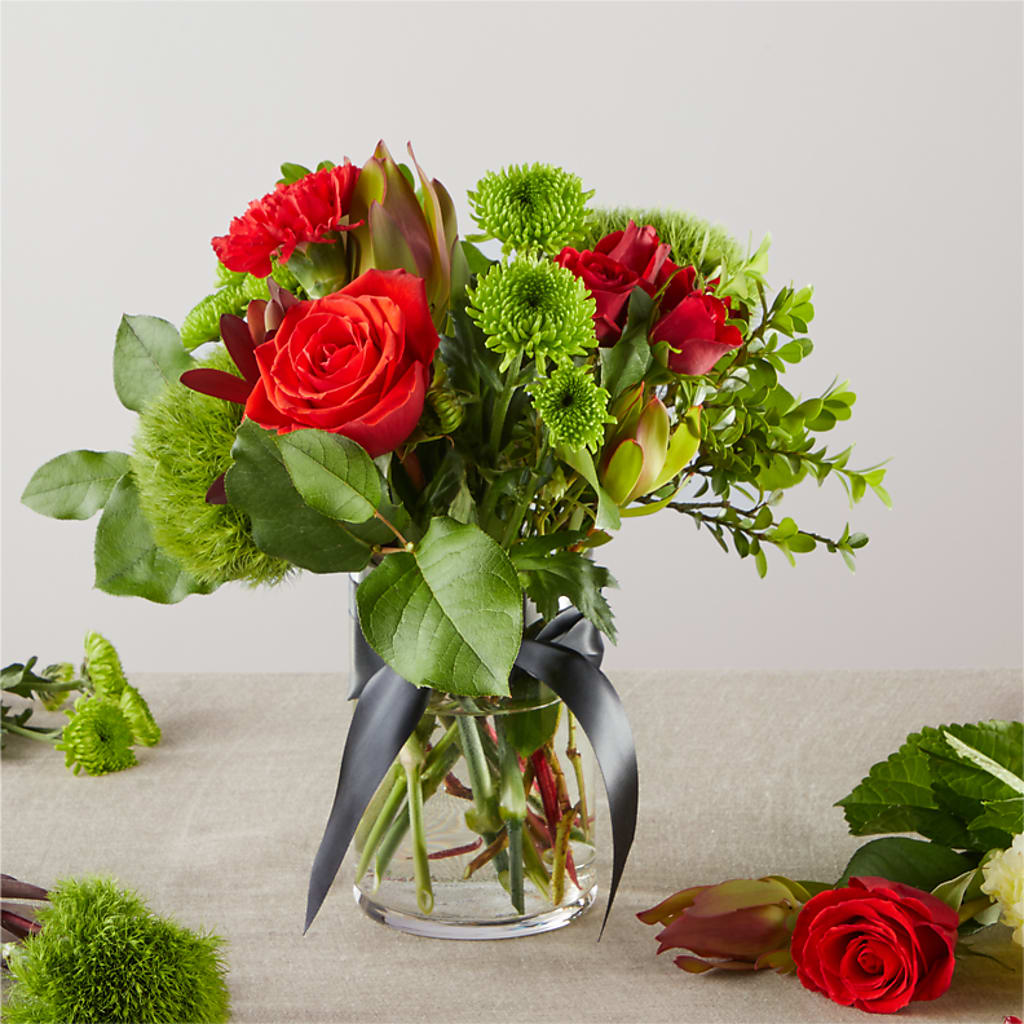 Heritage Kindle – A Florist Original –  Serenity Floral, Lake Geneva WI