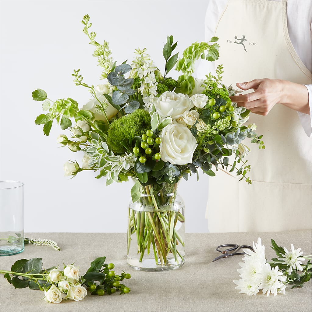 Irish Garden - A Florist Original –  Serenity Floral, Lake Geneva WI