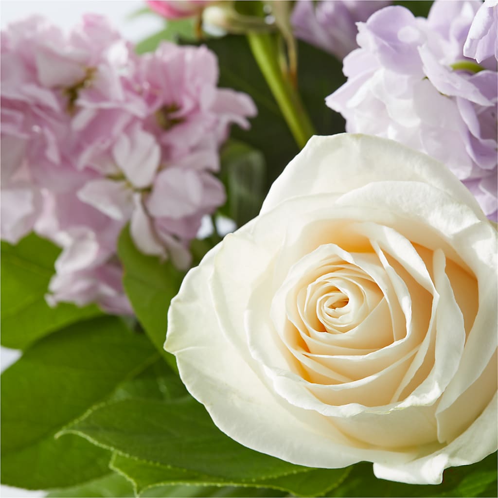 Springtime Spritz Bouquet –  Serenity Floral, Lake Geneva WI