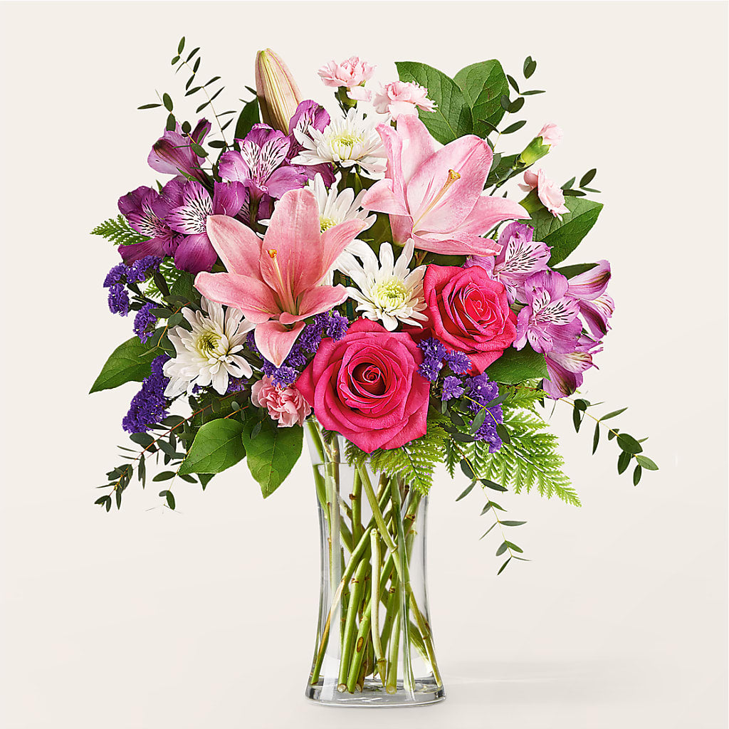 Lace & Pearls Bouquet –  Serenity Floral, Lake Geneva WI