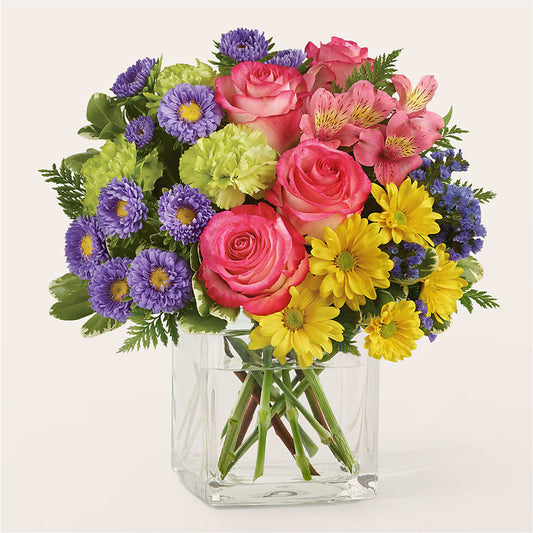 Candy Jar Bouquet –  Serenity Floral, Lake Geneva WI