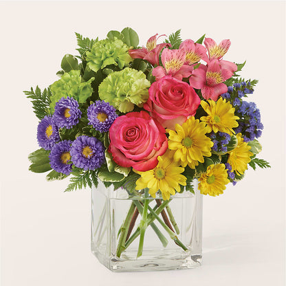 Candy Jar Bouquet –  Serenity Floral, Lake Geneva WI