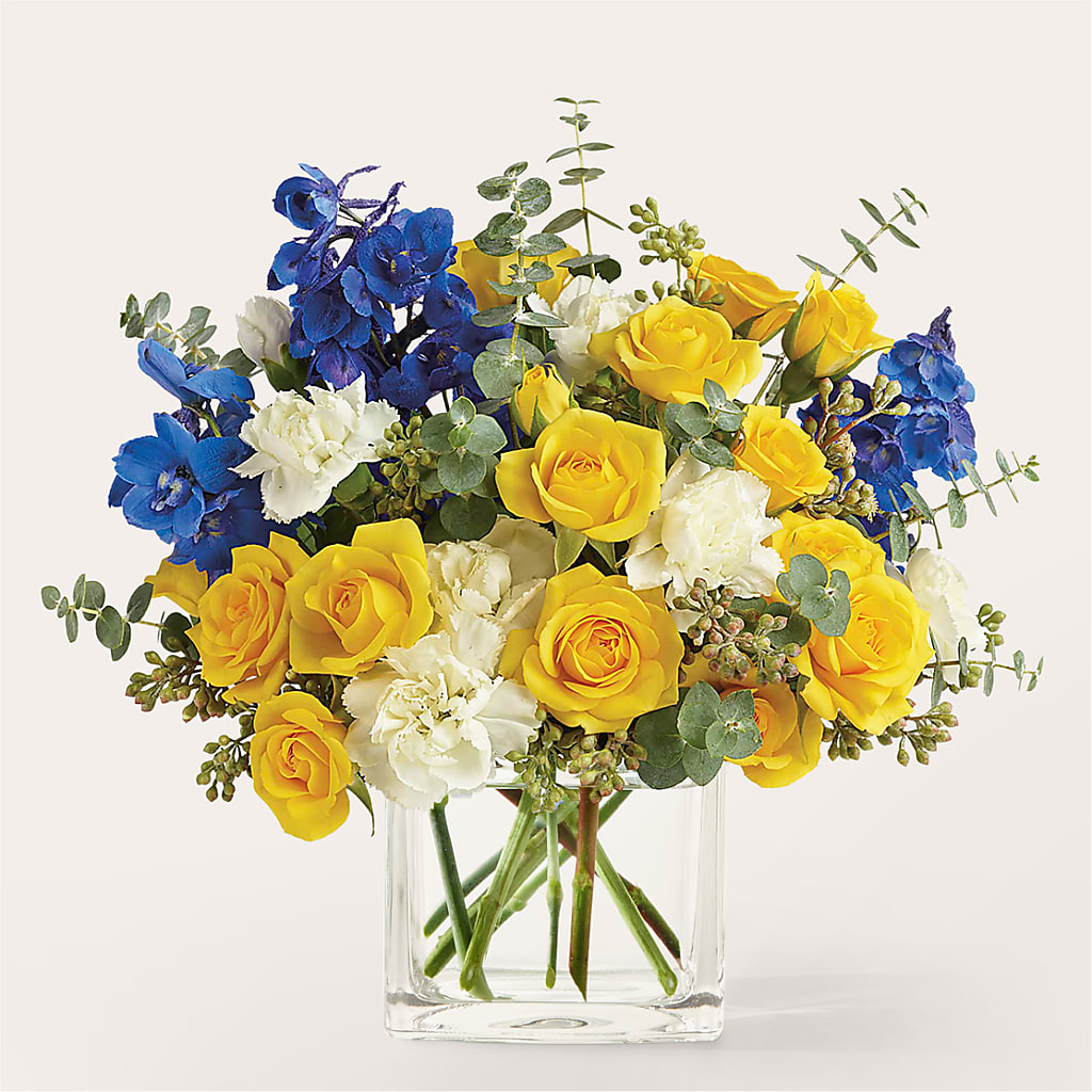 Sparkling Citrine Bouquet –  Serenity Floral, Lake Geneva WI