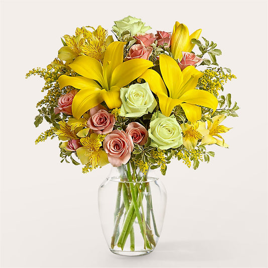 Sunburst Bouquet –  Serenity Floral, Lake Geneva WI