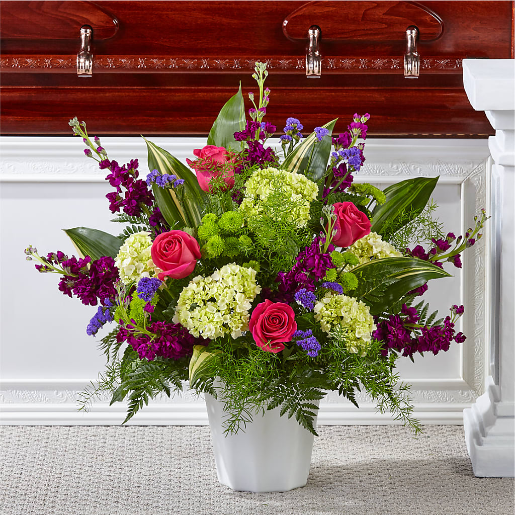 Beautiful Horizons Floor Basket –  Serenity Floral, Lake Geneva WI