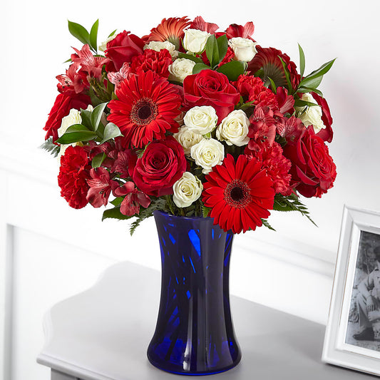 Hearts Embrace Bouquet –  Serenity Floral, Lake Geneva WI