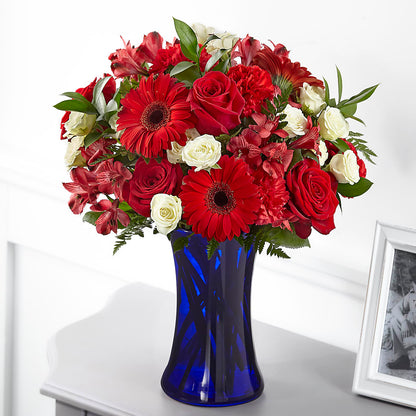 Hearts Embrace Bouquet –  Serenity Floral, Lake Geneva WI