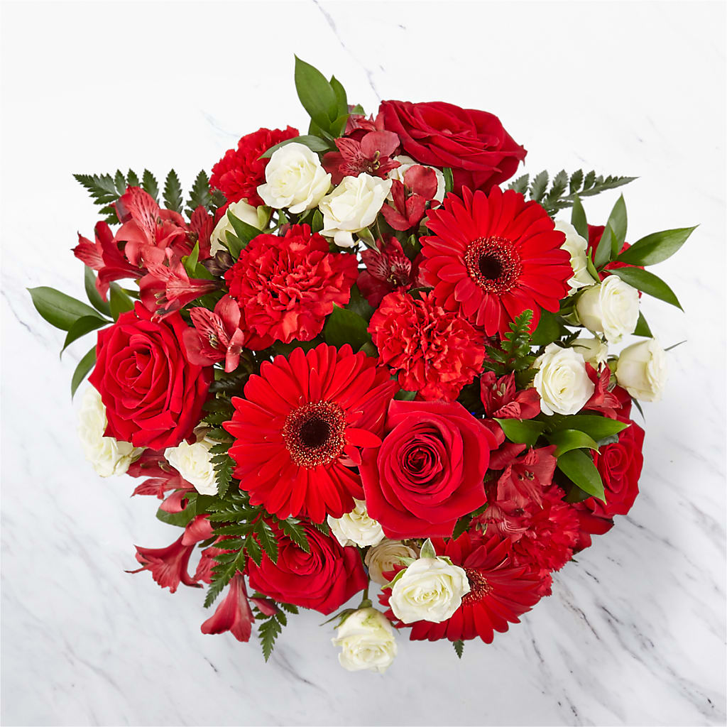 Hearts Embrace Bouquet –  Serenity Floral, Lake Geneva WI