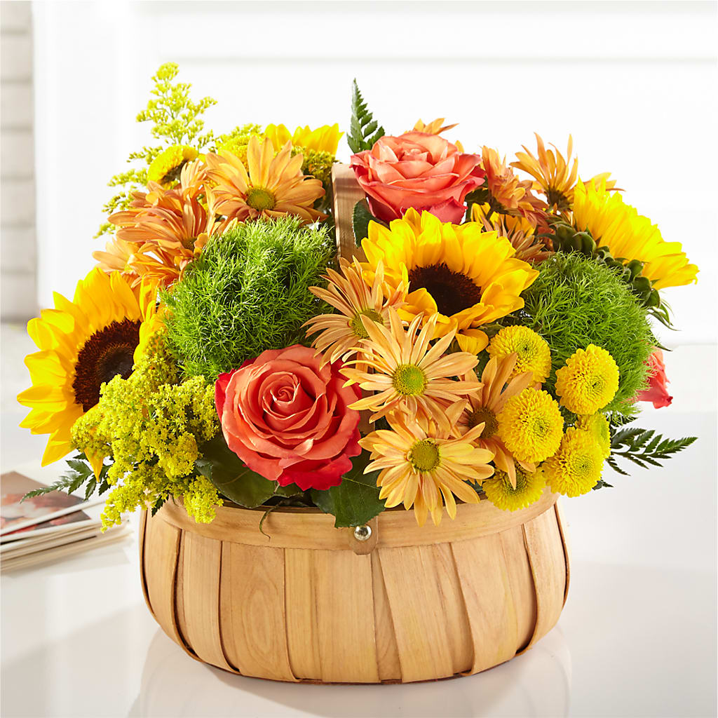 Harvest Sunflower Basket –  Serenity Floral, Lake Geneva WI