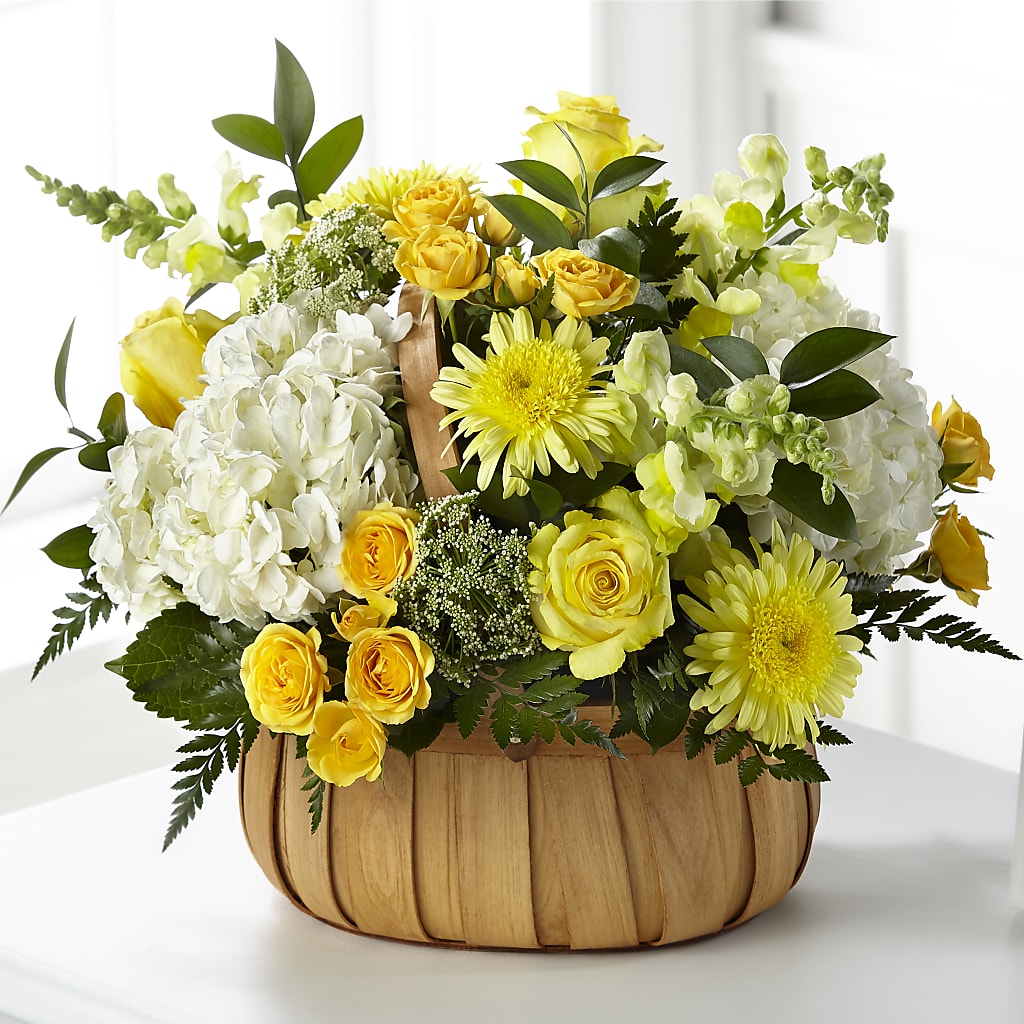 Rustic Remembrance Basket –  Serenity Floral, Lake Geneva WI