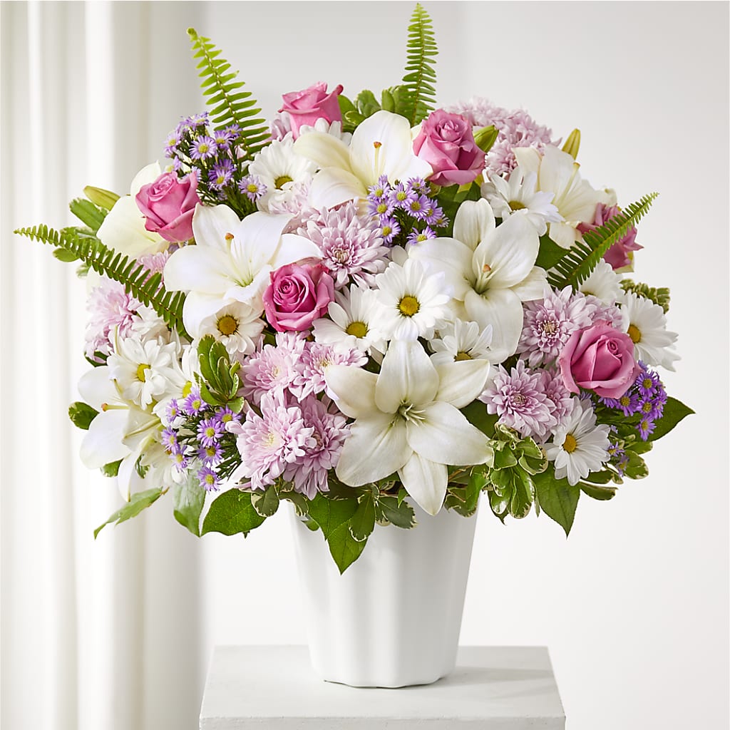Warmest Thoughts Tabletop Basket –  Serenity Floral, Lake Geneva WI