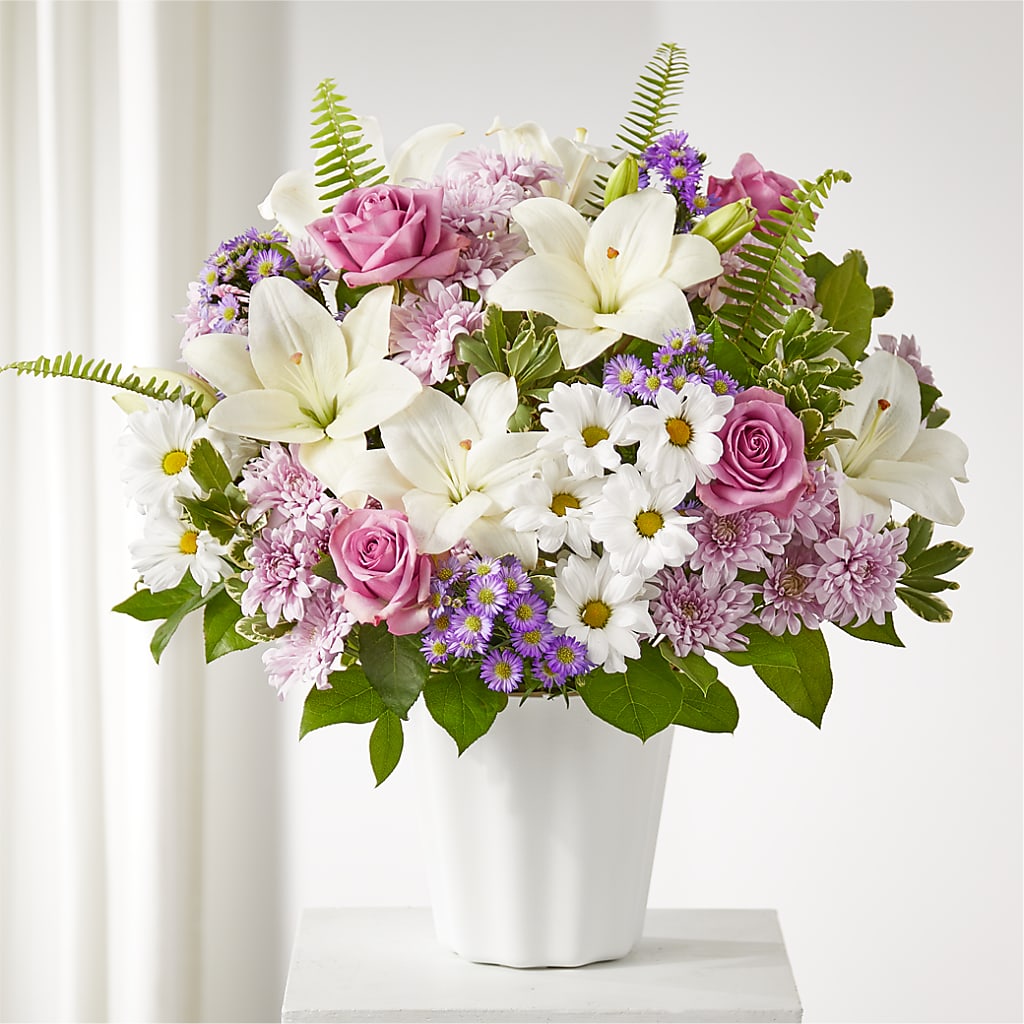 Warmest Thoughts Tabletop Basket –  Serenity Floral, Lake Geneva WI