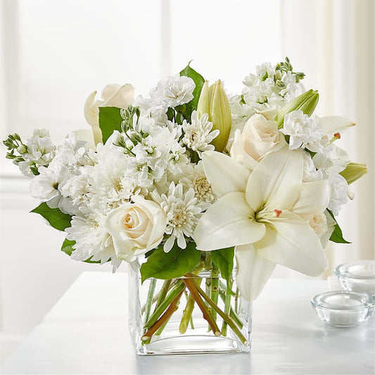 Gentle Breeze Bouquet –  Serenity Floral, Lake Geneva WI