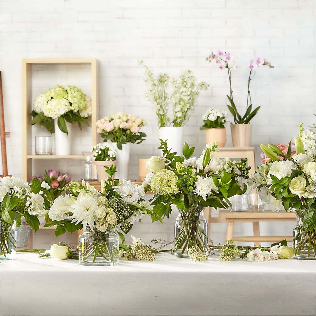 Classic Ivory – A Florist Original –  Serenity Floral, Lake Geneva WI
