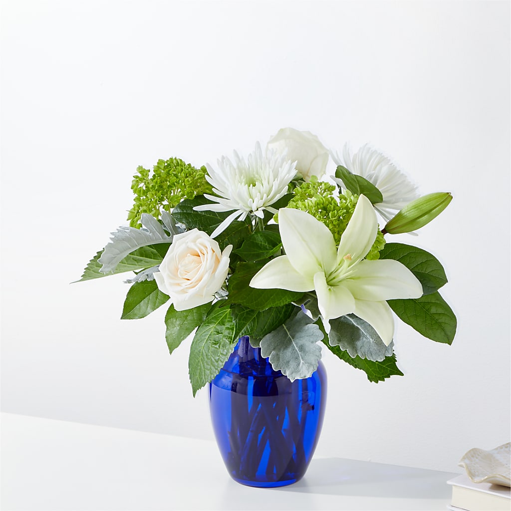 Snowy Dreams Bouquet –  Serenity Floral, Lake Geneva WI