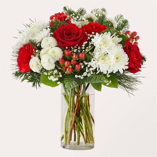 Chance of Flurries Bouquet –  Serenity Floral, Lake Geneva WI