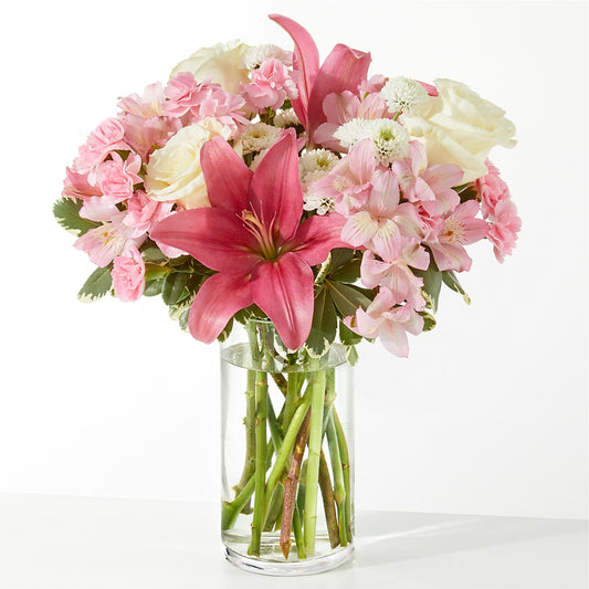 Piece of Cake Bouquet –  Serenity Floral, Lake Geneva WI