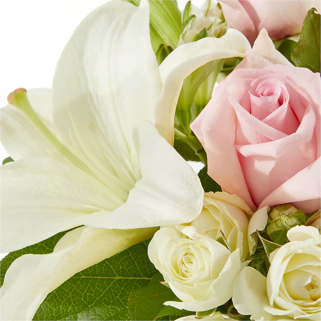 Kindhearted Bouquet –  Serenity Floral, Lake Geneva WI