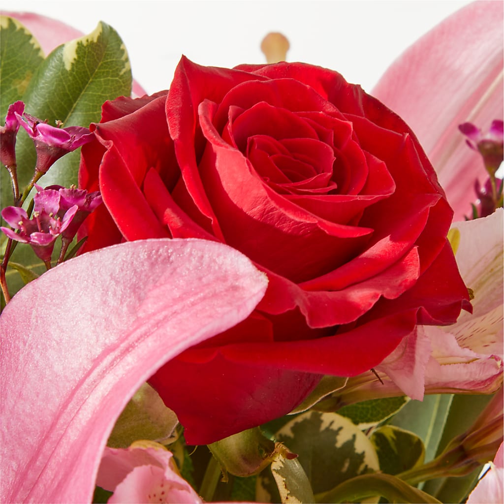 Lucky in Love Bouquet –  Serenity Floral, Lake Geneva WI