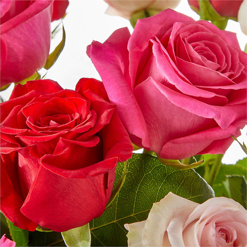 Charming Rose Bouquet –  Serenity Floral, Lake Geneva WI