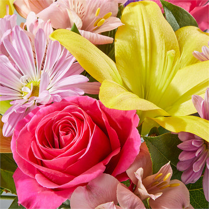 Sprinkles Bouquet –  Serenity Floral, Lake Geneva WI