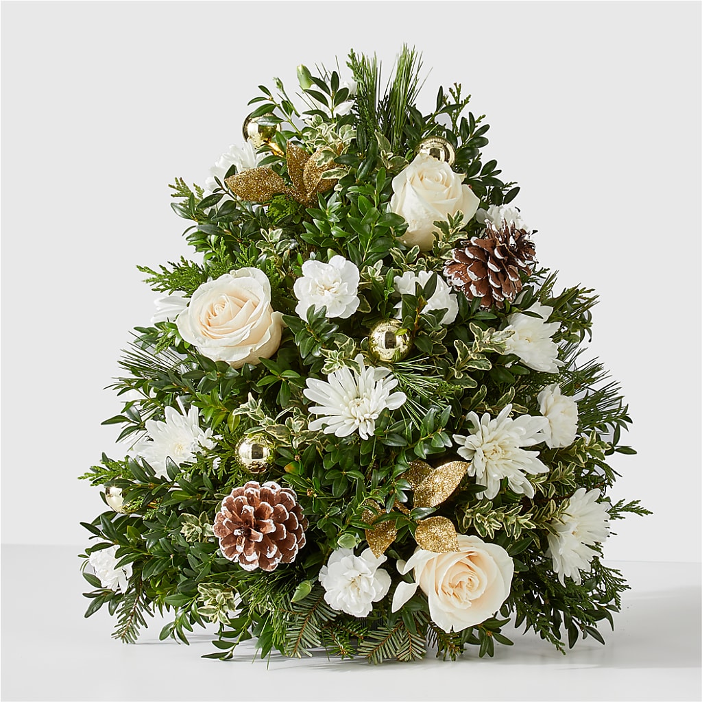 Snowed In Tree –  Serenity Floral, Lake Geneva WI