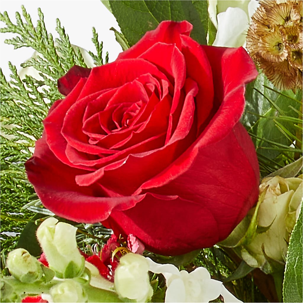 Deck the Halls Bouquet –  Serenity Floral, Lake Geneva WI