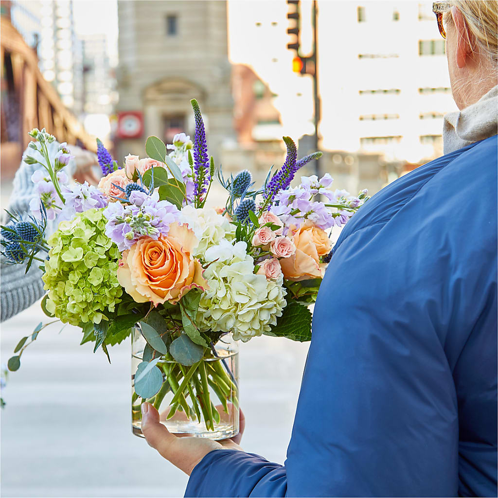 Porch Swing Bouquet –  Serenity Floral, Lake Geneva WI