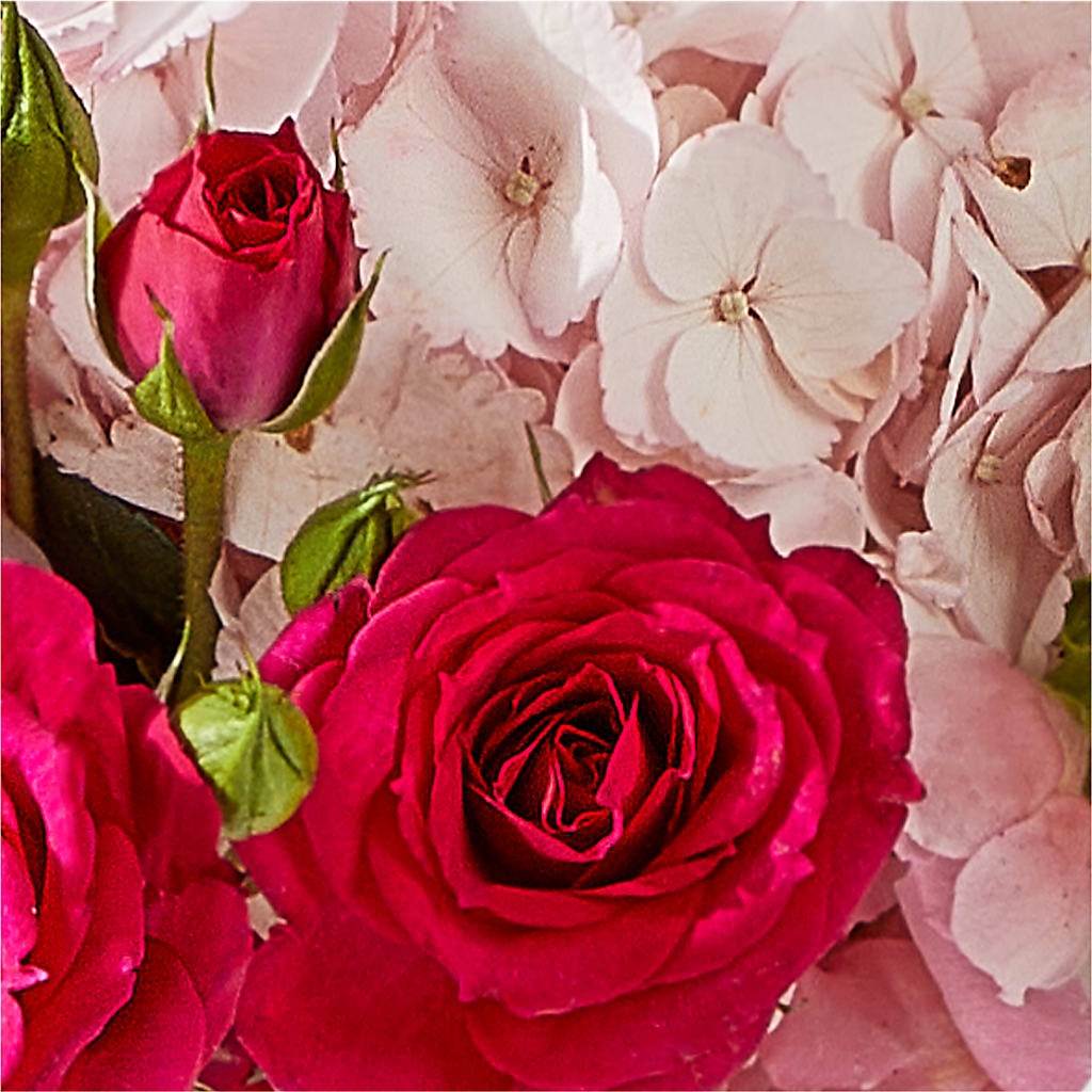 Glitz & Glam Bouquet –  Serenity Floral, Lake Geneva WI