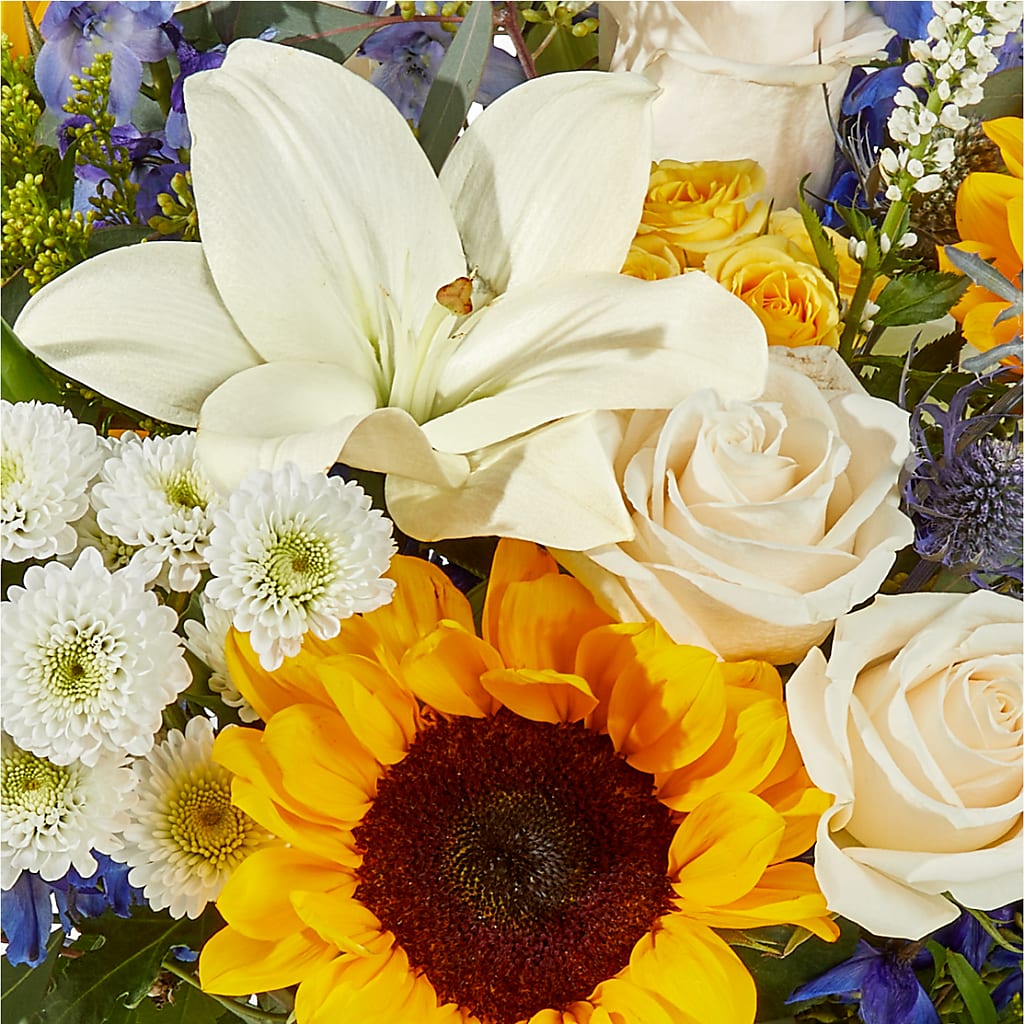 Wonderfully Sunny Bouquet –  Serenity Floral, Lake Geneva WI