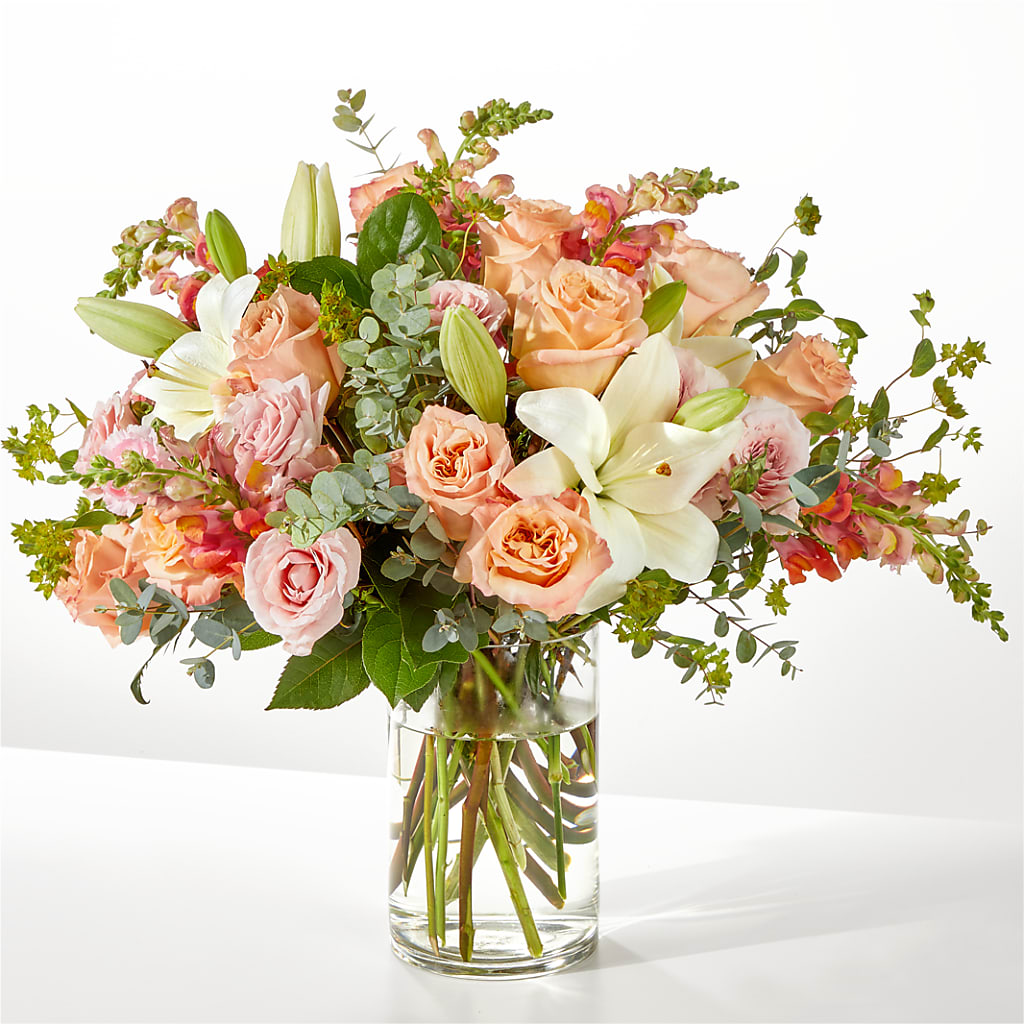 Grapefruit Splash Bouquet –  Serenity Floral, Lake Geneva WI