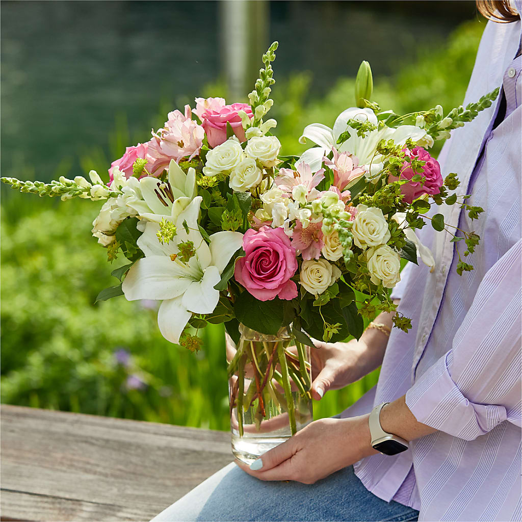 Fondly Bouquet –  Serenity Floral, Lake Geneva WI