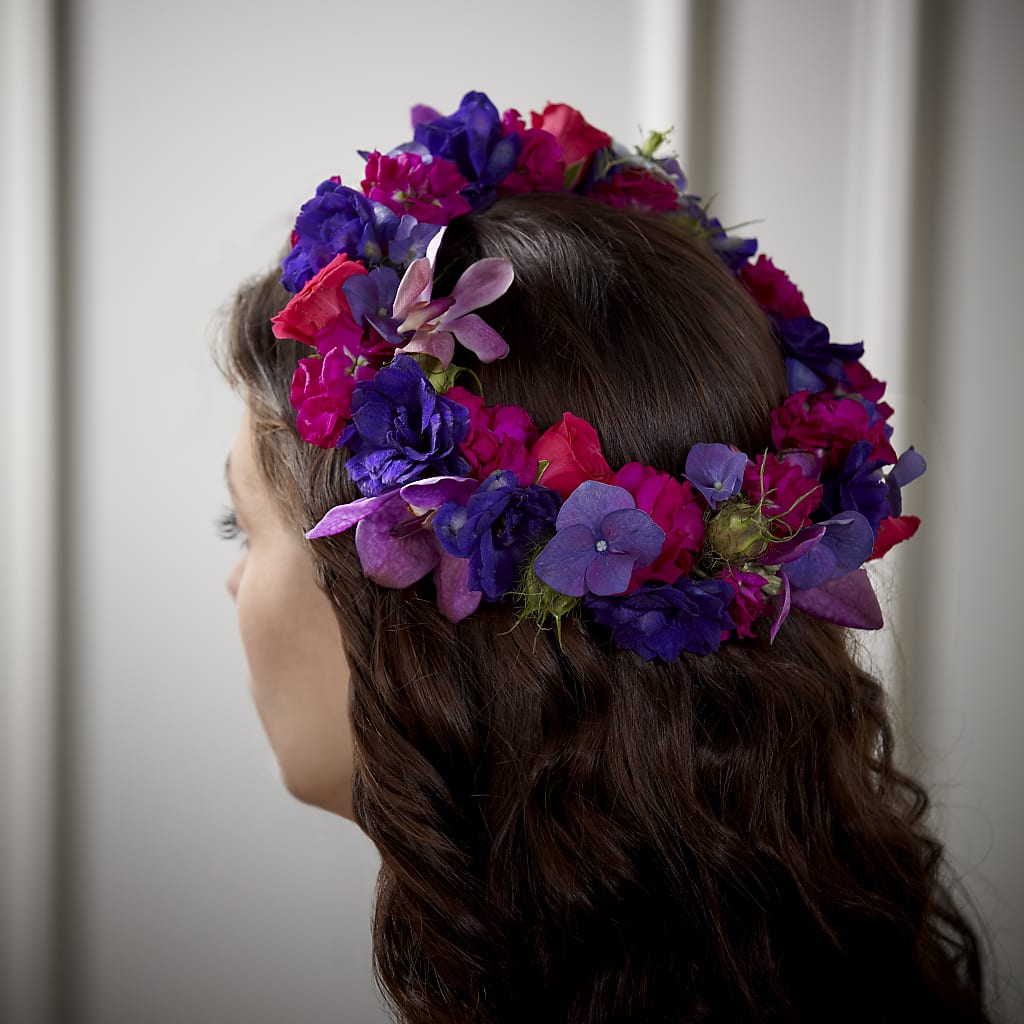 Butterfly Kisses Hair Decor –  Serenity Floral, Lake Geneva WI