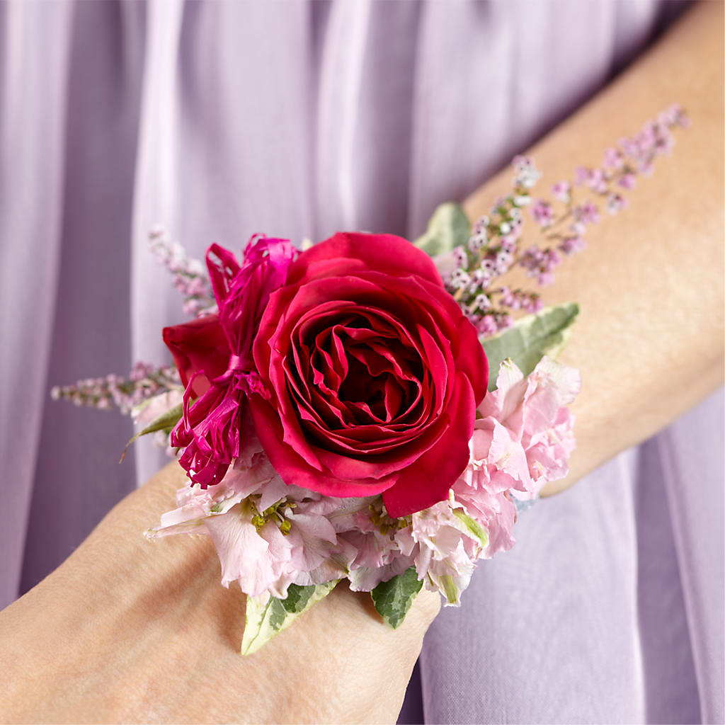 Rose Charm Corsage –  Serenity Floral, Lake Geneva WI